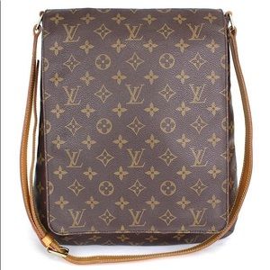 🚫SOLD on eBay🚫AUTHENTIC Louis Vuitton GM Musette